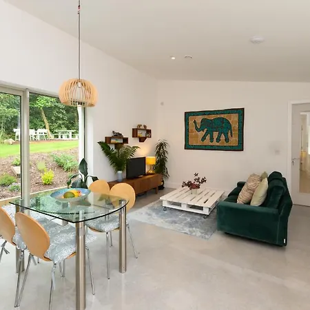 Satori Ferienhaus Cork